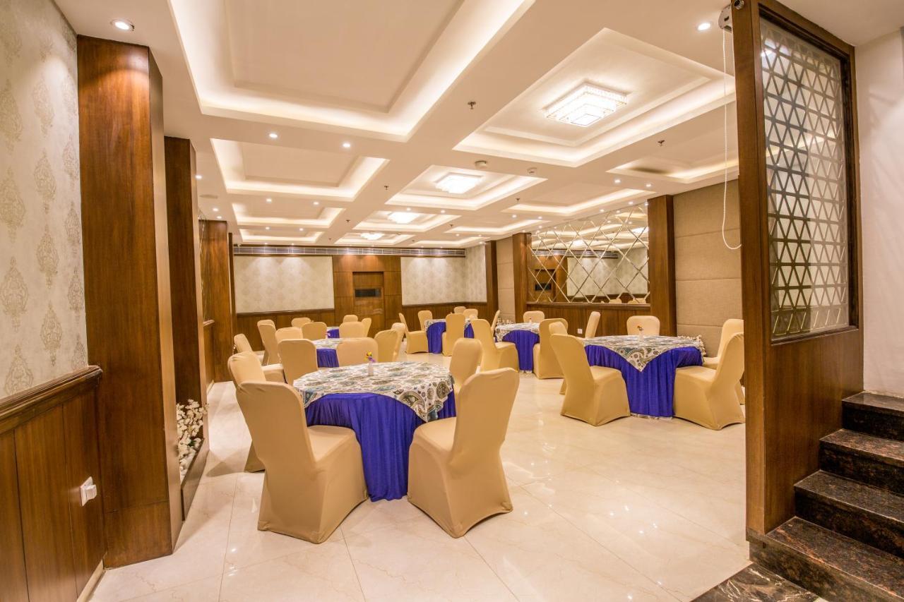 ג'איפור Hotel Sumaditya מראה חיצוני תמונה