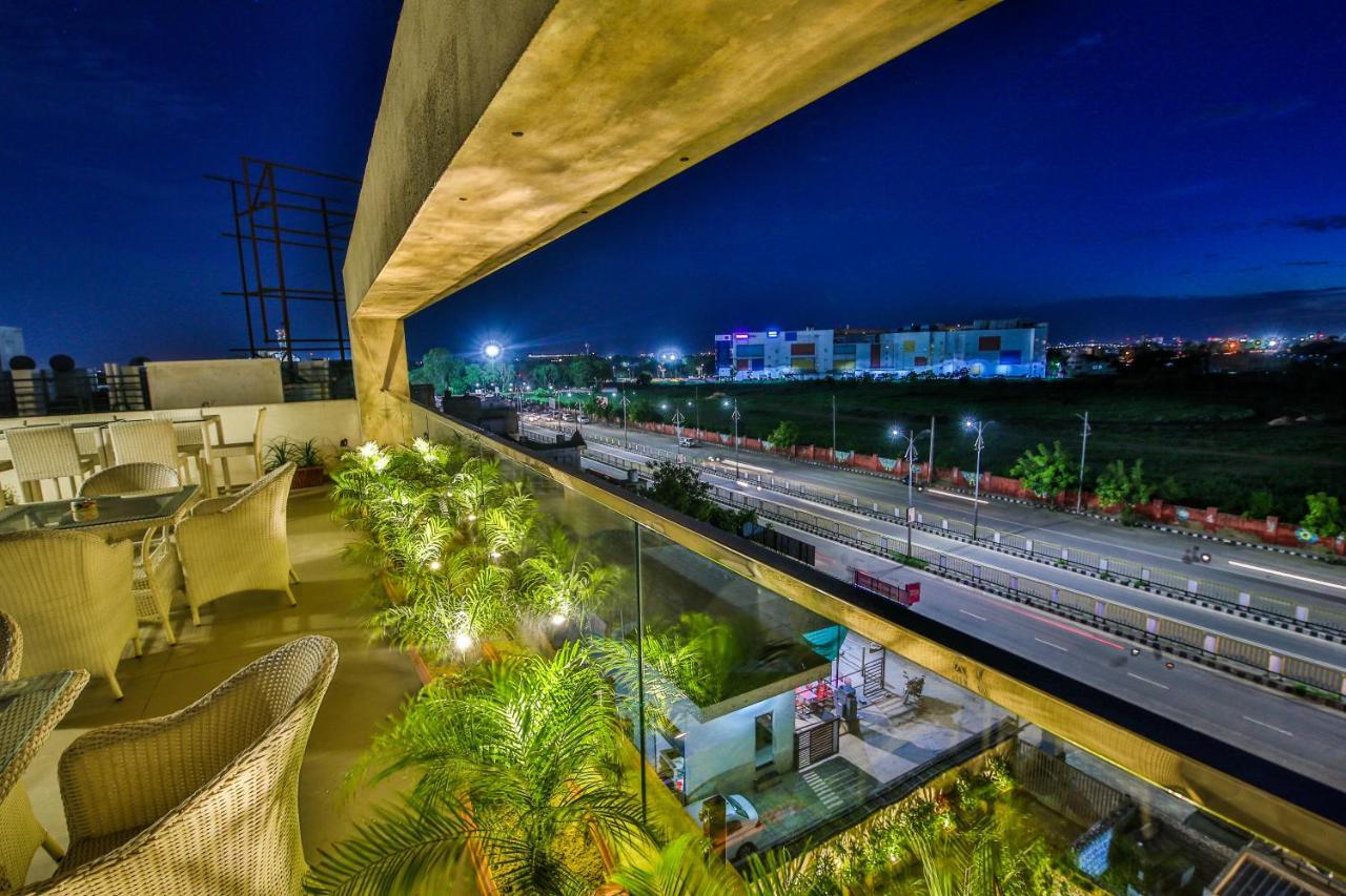 ג'איפור Hotel Sumaditya מראה חיצוני תמונה
